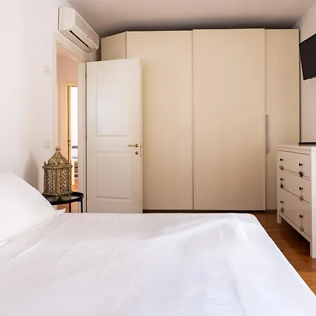 Bright Terrace - Modern 2br فلورنس