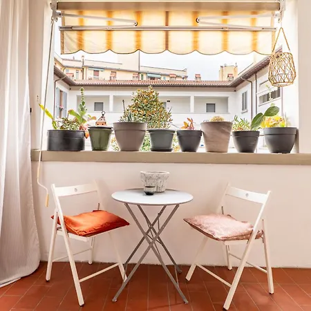 Bright Terrace - Modern 2br Appartamento Firenze