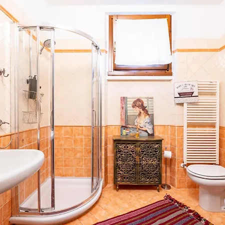 Bright Terrace - Modern 2br Apartamento