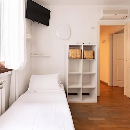 Apartamento Bright Terrace - Modern 2br Florencia