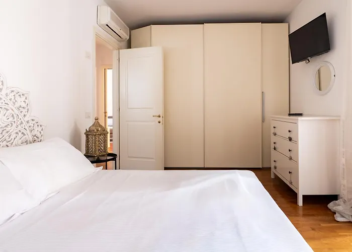 Bright Terrace - Modern 2br Firenze