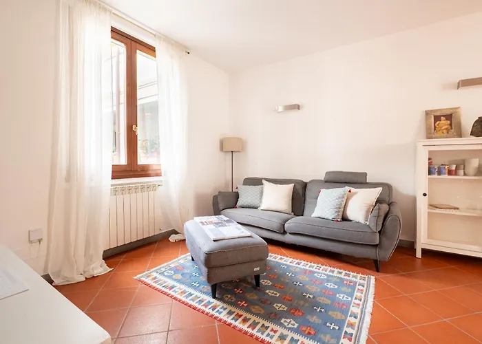 Bright Terrace - Modern 2br *