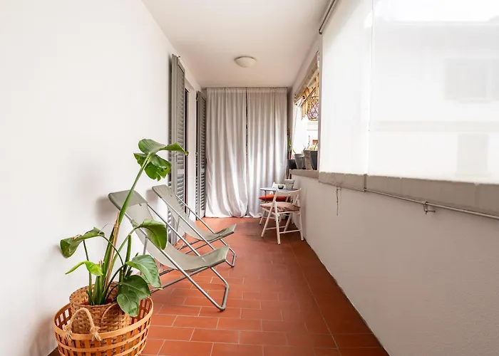 Bright Terrace - Modern 2br Appartamento