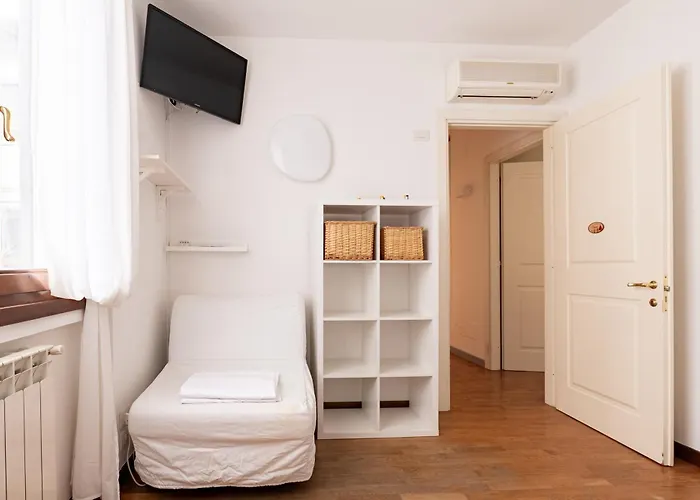 Bright Terrace - Modern 2br